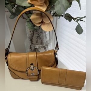 Vintage Coach Soho Flap Shoulder Bag Y2K And Vintage Coach Wallet